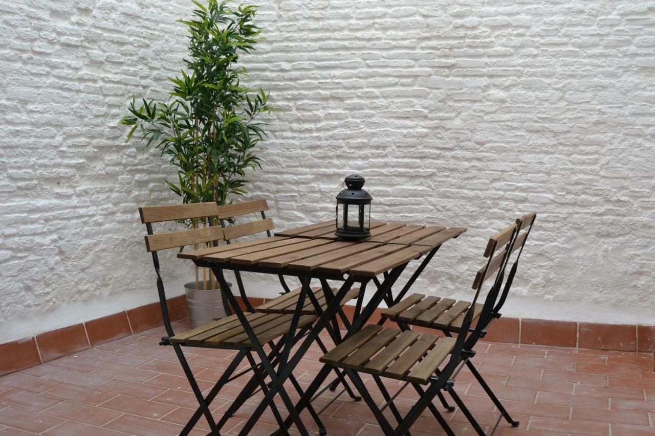 Tu Patio En Sevilla Luaran gambar